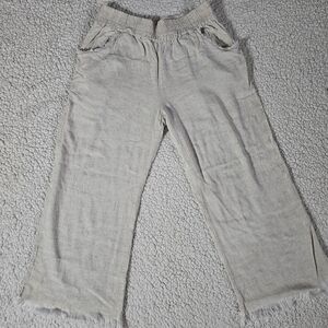 Umgee Cream Capri Small Textured Pants